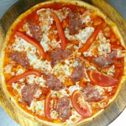 พิซซ่า ซาลามี่  Pizza Salami