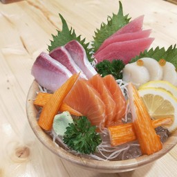 Haruki by Goji sushi ตรงข้ามตลาดบองมาเช่