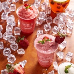 น้ำมิกซ์เบอร์รี่สมูทตี้