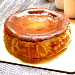 ชีสเค้กญี่ปุ่น ชีสเค้กหน้าไหม้ by Love Cheese บางบัวทอง บางใหญ่ นนทบุรี
