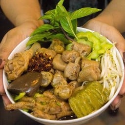 ก๋วยเตี๋ยวไก่เต็มข้อ แจ้งวัฒนะ26 แจ้งวัฒนะ 26