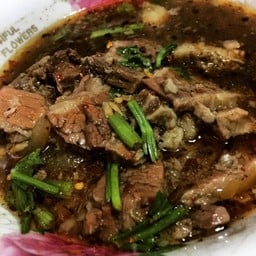 เฮียแบนเนื้อตุ๋น