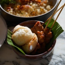 หมูปิ้ง ขนมครก