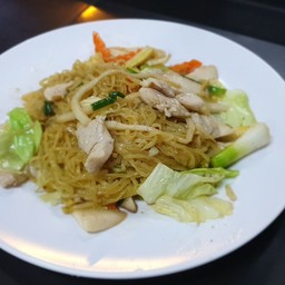 โกยซีหมี่ผัดแห้ง