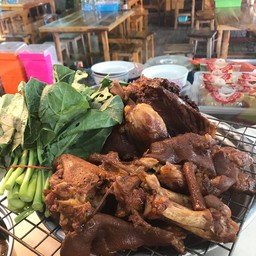 ข้าวขาหมู