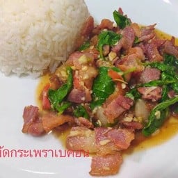 ร้านพี่ณีอาหารตามสั่งก๋วยเตี๋ยวหมูสับโบราญ 1