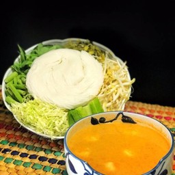 ขนมจีน-น้ำยากะทิปลาช่อน(ปริมาณตามรูป)ทานได้2-3ท่าน
