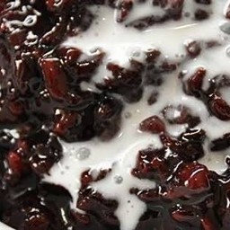 ข้าวเหนียวดำน้ำกะทิ