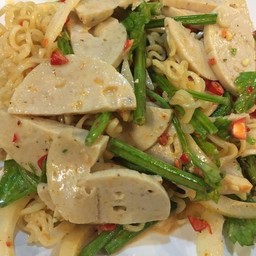 ยำมาม่า