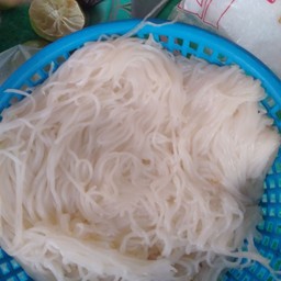 ขนมจีน