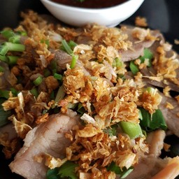ลวกจิ้มหมูตุ๋น