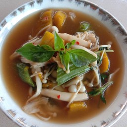 เเกงเห็ดรวม
