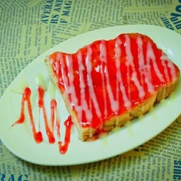 เนยแยมสตรอเบอร์รี่ราดนม