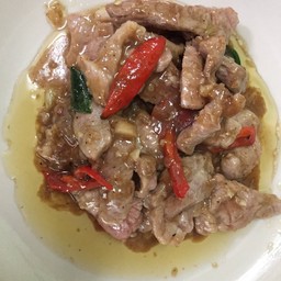หมูผัดกะปิ
