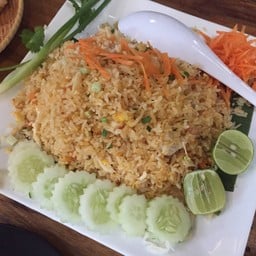 ข้าวผัดปู