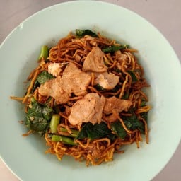 ผัดซีอิ้วพิเศษ-หมี่กรอบ