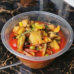 ผัดพริกแกงรวมมิตร