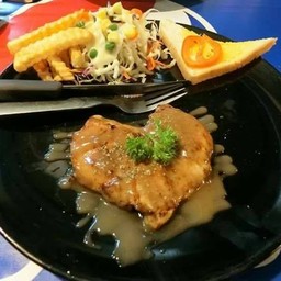 สเต็กอกไก่  พริกไทยดำ