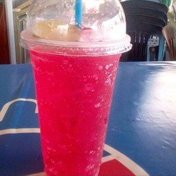 แดงโซดามะนาว