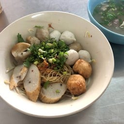 ตุ่มเย็นตาโฟ