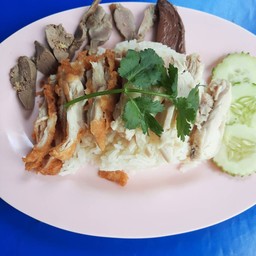 ้ข้าวมันไก่ต้ม+ทอด+เครื่องใน