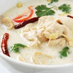 ต้มข่าไก่