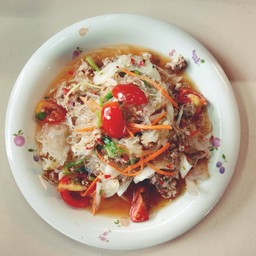 ยำวุ้นเส้นหมู
