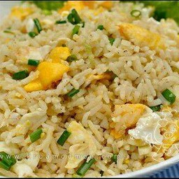 ข้าวผัดมังสวิรัติ