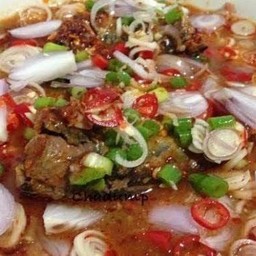 ยำปลากระป๋อง+พร้อมผัก