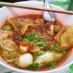 ก๋วยเตี๋ยวต้มยำ พิเศษ