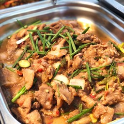 หมูผัดกะปิ