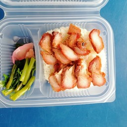 ข้าวหมูแดง