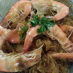 กุ้งอบวุ้นเส้น