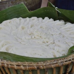 ขนมจีน