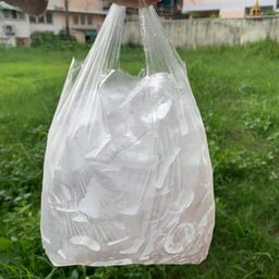 น้ำแข็งหลอดเล็ก(ถุงใหญ่)