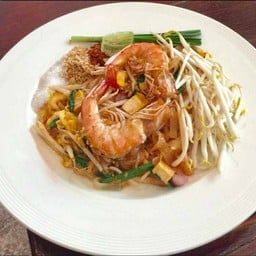 ผัดไทยอกไก่