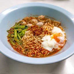 ก๋วยเตี๋ยวลูกชิ้นรวม