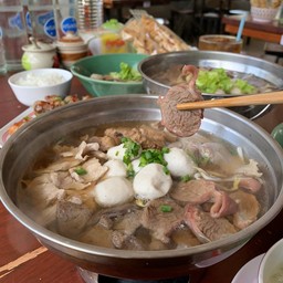 เกาเหลาหม้อไฟหมู