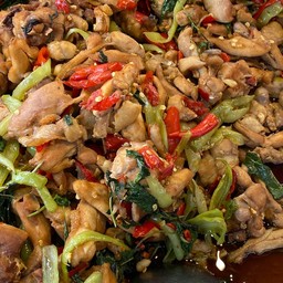 กะเพราไก่