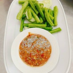 น้ำพริกพร้อมผัก