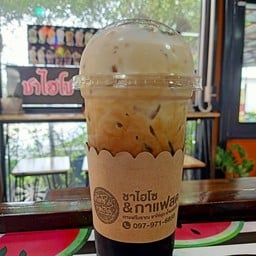 โอเลี้ยงใส่นม