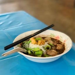 ก๋วยเตี๋ยวเรือกงสี ไม่มีสาขาอื่น