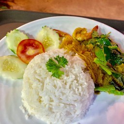 ข้าวเครื่องแกงผัดวุ้นเส้น