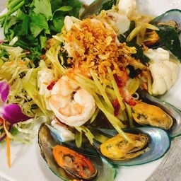 รวมมิตรทะเลลวกจิ้ม