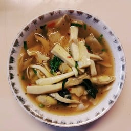 ต้มเเซ่บเห็ดรวม