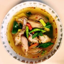 ต้มแซ่บคอหมูย่าง