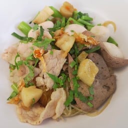 ก๋วยเตี๋ยวเรือคุณหยก