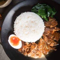 ข้าวหน้าเนื้อเปื่อยย