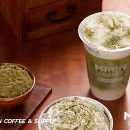 ชาเขียวมัจฉะลาเต้