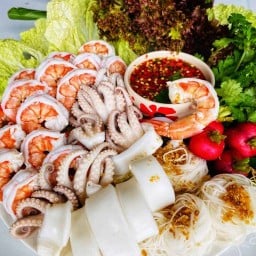 ยำ-หน้าหมี